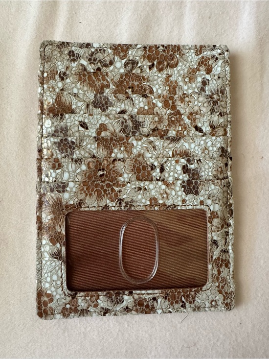 HOBO Accessories - HOBO Brown Floral Lace Euro Slide Card Holder